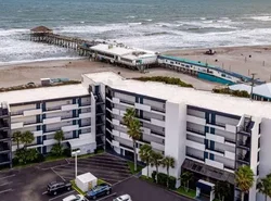 La Quinta by Wyndham Cocoa Beach Oceanfront