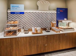 Holiday Inn Express Hotel & Suites Coralville, an IHG Hotel
