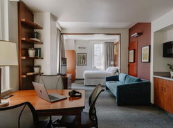 Club Quarters Hotel Rittenhouse Square, Philadelphia