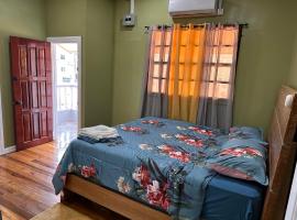 Hollywood Guesthouse Accommodation Philadelphia