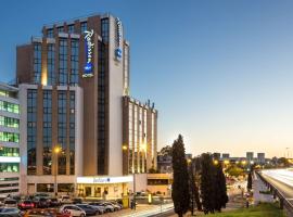 Radisson Blu Hotel Lisbon Accommodation Philadelphia