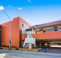 Golden Lion Hotel - Accommodation Philadelphia