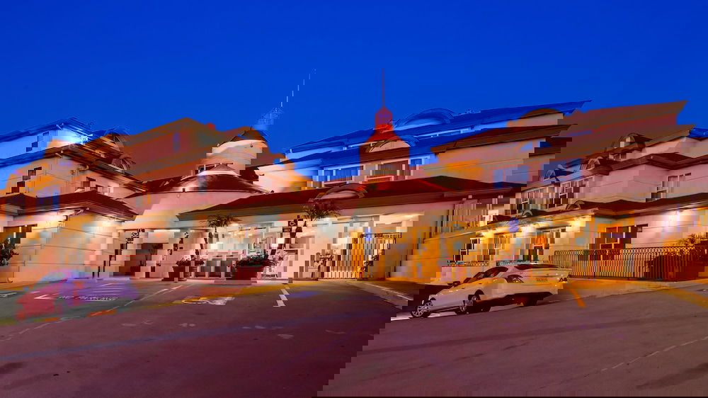 Best Western Plus Suites Hotel Coronado Island - thumb 1