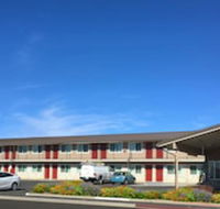 Super 8 by Wyndham Alturas - Accommodation Philadelphia