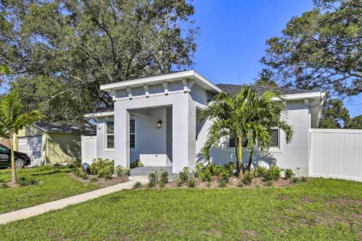 NEW! Upscale Oasis In St. Petersburg Near Central! - thumb 4