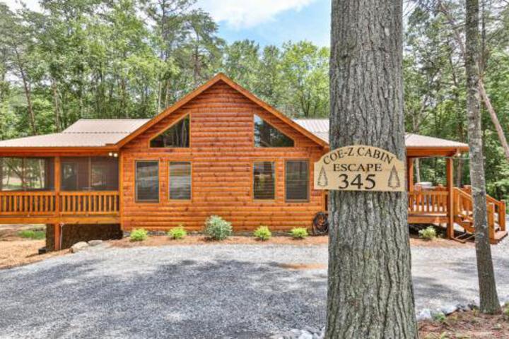 COE Z Cabin Escape Beautiful Spacious Ranch Style Cabin With Three King Bedrooms. - thumb 0