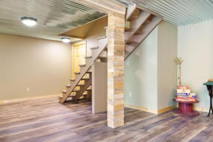 Private Franconia Log Cabin - thumb 1