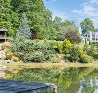 Waterfall Manor Home - Accommodation Philadelphia