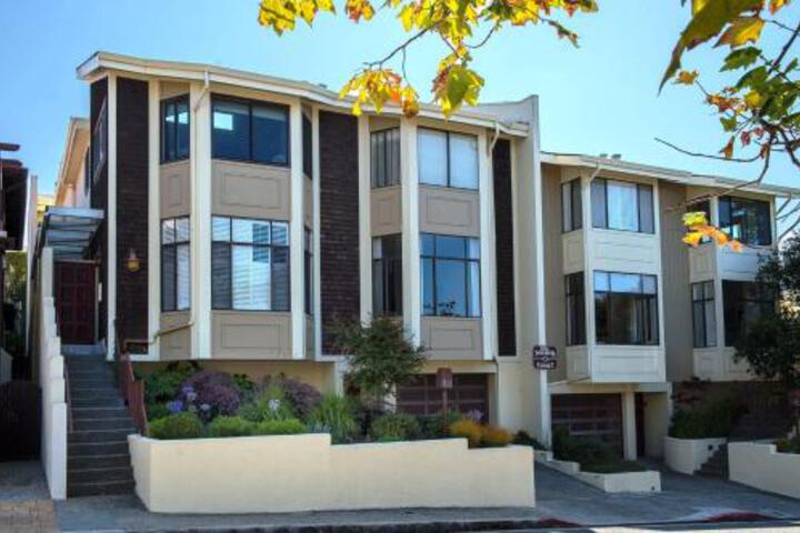 3706 Carmel Hideaway - thumb 5