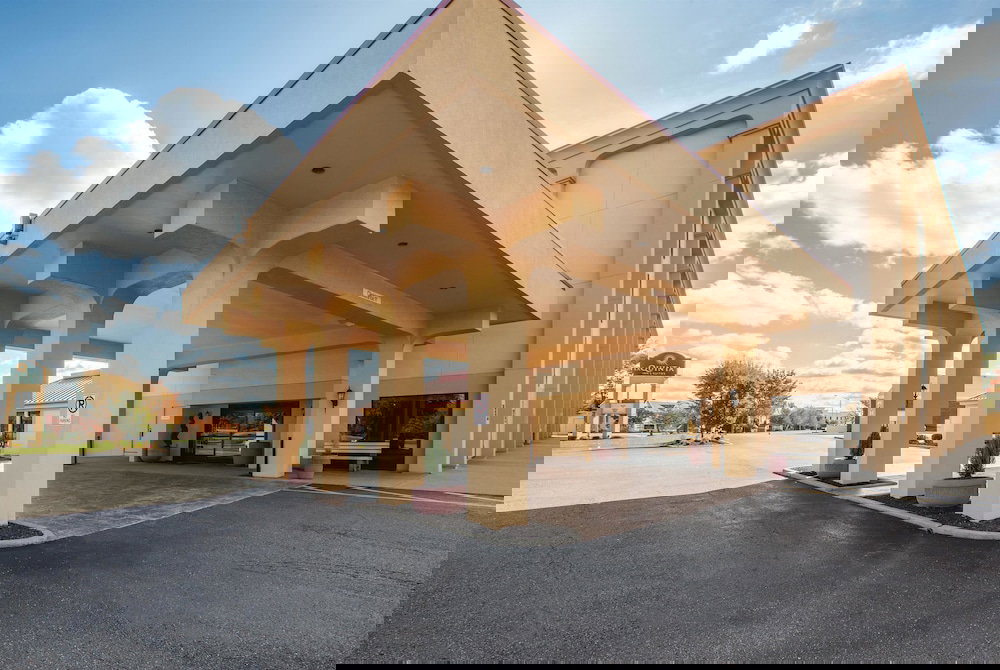 Baymont By Wyndham Canton - thumb 1