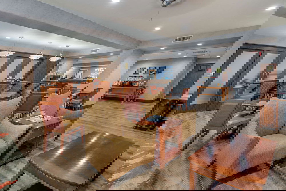 Hampton Inn Brownwood - thumb 5