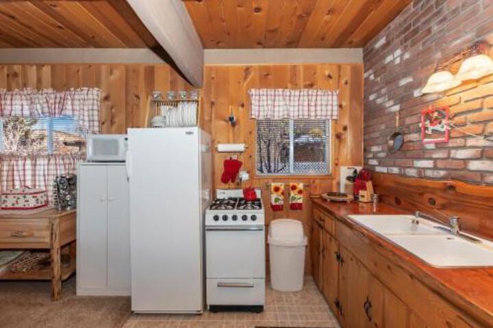 044 Cozy Bear Cabin Cabin - thumb 4