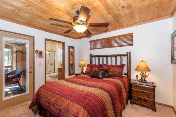 008 Bear Haven Cabin - thumb 0