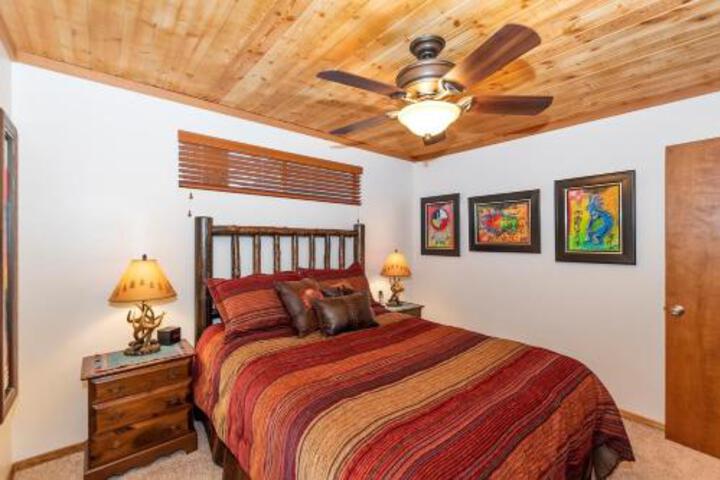 008 Bear Haven Cabin - thumb 4