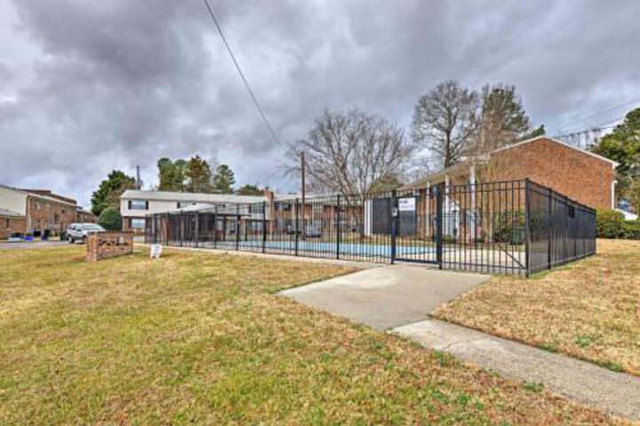 Chapel Hill Townhome W / Pool 5 Mins To UNC Campus - thumb 1