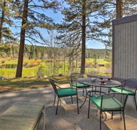 Quiet Home with Graeagle Meadows Golf Course View - Accommodation Philadelphia