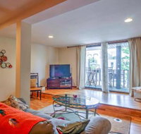 Lovely Apartment w / Balcony in Downtown Grand Haven - Accommodation Philadelphia
