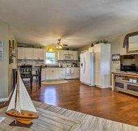 NEW Lake Escape in Stockton 4 Miles to Marina - Accommodation Philadelphia