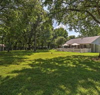 Grand Lake Area Cottage w / Patio Steps from Lake - Accommodation Philadelphia