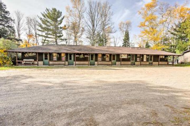 Lakefront Winchester Cabin With Deck Grill & Dock! - thumb 7