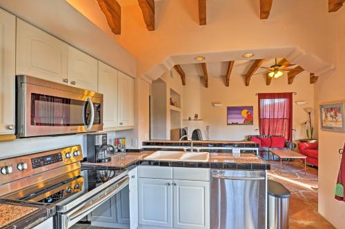 La Roca Tucson Home W / Patio & Scenic Mtn Views! - thumb 3
