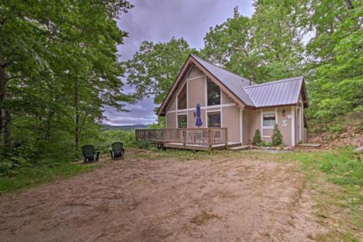 Conway Area Chalet W / Mountain Views & Fire Pit! - thumb 4