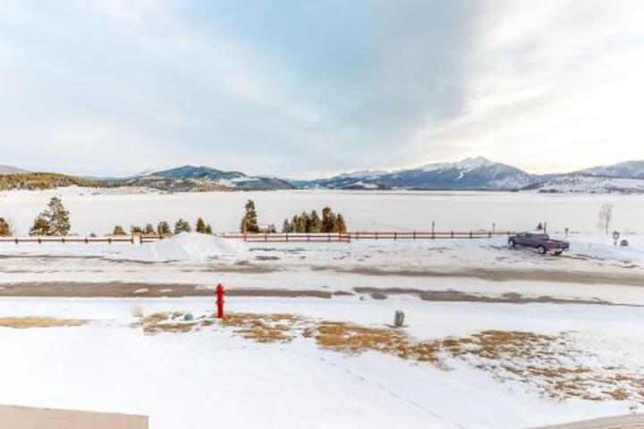 La Bonte Lake Views - thumb 3