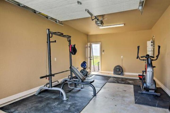 Upscale La Vernia House 30 Mi. To San Antonio - thumb 6