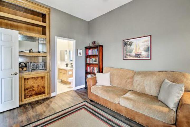 Indian Wells Home With Pool Hot Tub & Fire Pit - thumb 4