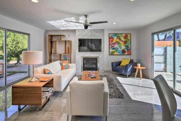 Mid Century Modern Oasis 1 Mile To El Paseo! - thumb 0