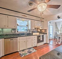 Family Home w / Pool Mins to Hershey Park - Accommodation Philadelphia