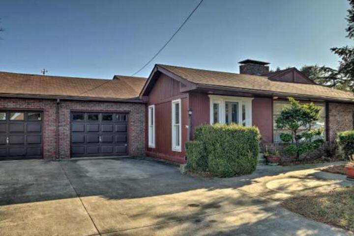 Family Beach House W / Porch Pool & Game Room - thumb 4