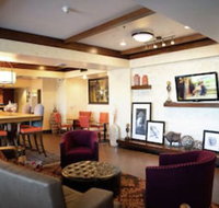 Hampton Inn  Suites Fresno - Accommodation Philadelphia