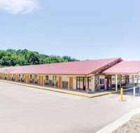 Travelodge by Wyndham Parkersburg - Accommodation Philadelphia