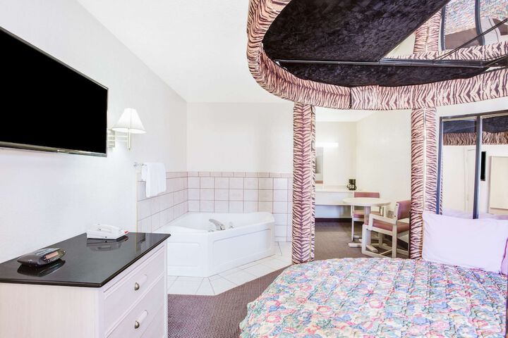 Travelodge By Wyndham Parkersburg - thumb 5