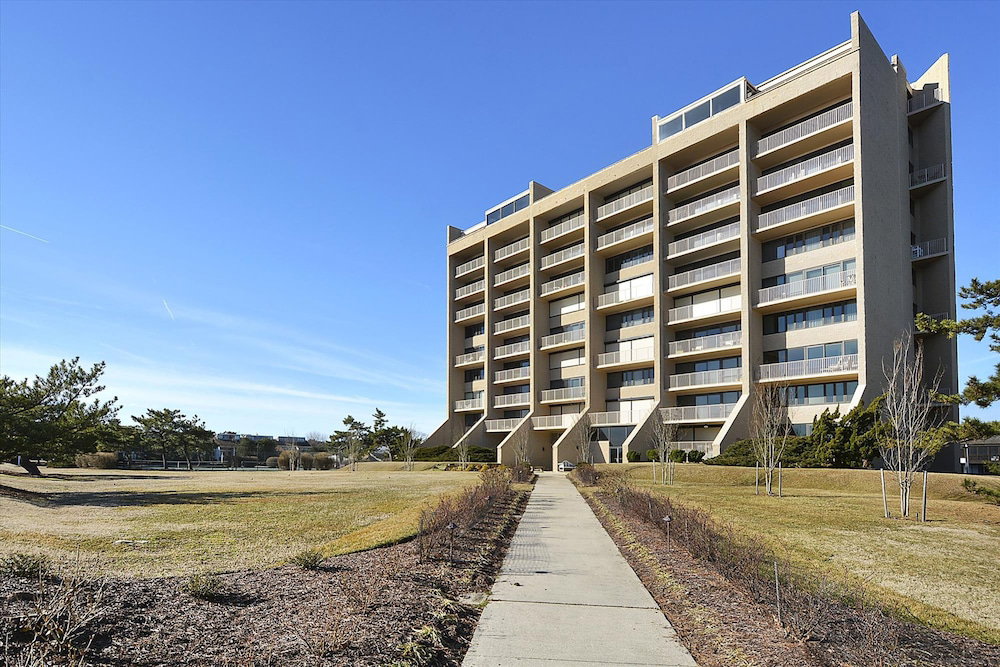 1 Ocean Dr. North Shores By Long & Foster - thumb 5