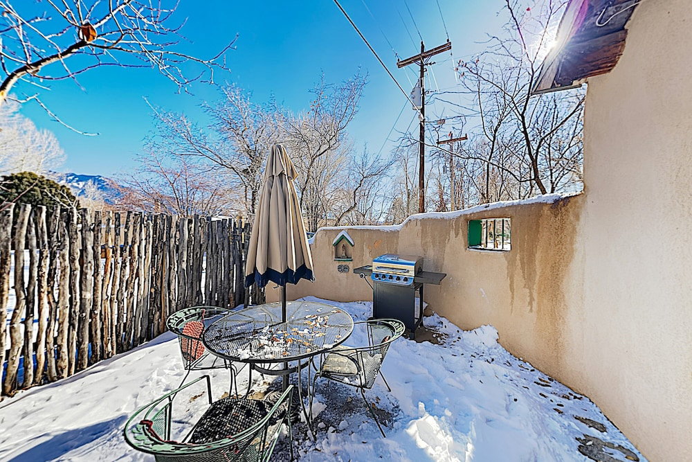 4 Casitas At Lumina Gardens W / Private Hot Tub 5 Bedroom Cottage - thumb 1