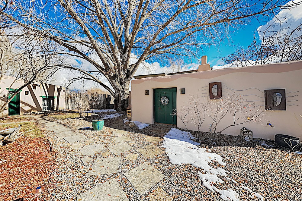 4 Casitas At Lumina Gardens W / Private Hot Tub 5 Bedroom Cottage - thumb 4