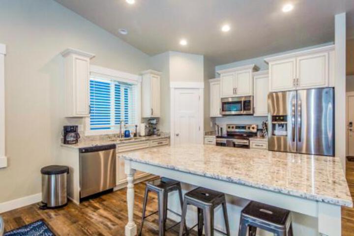 Lochwood Getaway - thumb 1