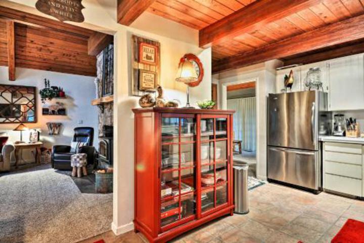 A Frame Abode In Mt. Hood Area W / Deck + Grill - thumb 6