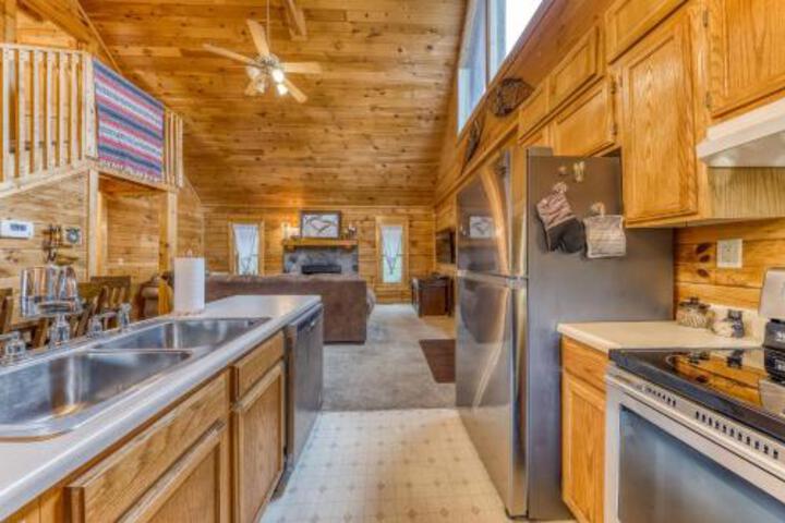 Little Lake Lookout - thumb 0