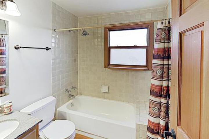 Southwest Chic Retreat W / Private Yard Condo - thumb 0