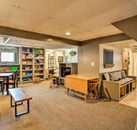 Cozy Updated Home by Fountain Lake  Main St - Accommodation Philadelphia