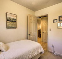 Woodland Retreat with Pool  Nearby Wineries - Accommodation Philadelphia