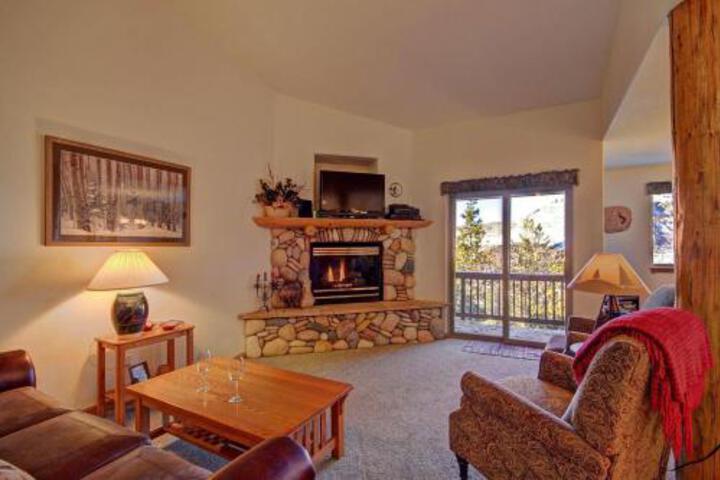 127 Lookout Ridge Townhouse - thumb 2
