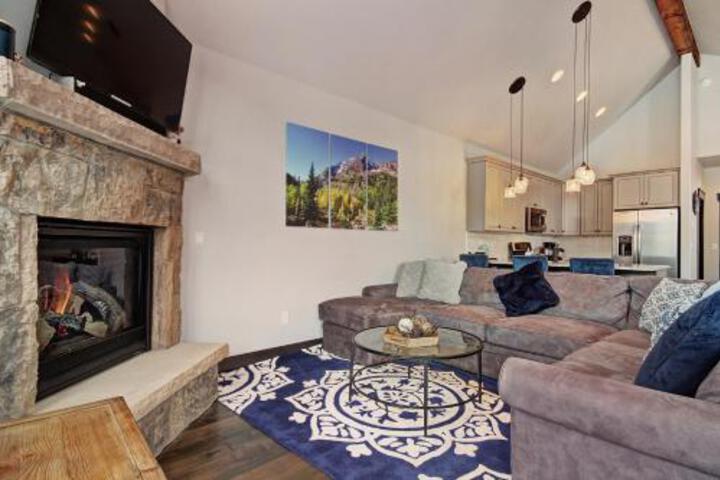 78 Alders Condo - thumb 1