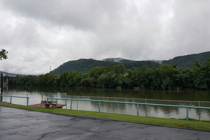 Budget Host Inn Charleston - thumb 7