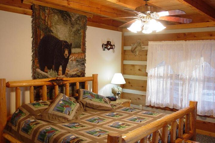 Bear Creek Secluded Log Cabin Overlooking Creek Near Boone NC - thumb 6