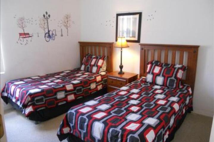 24 Knollwood House - thumb 3