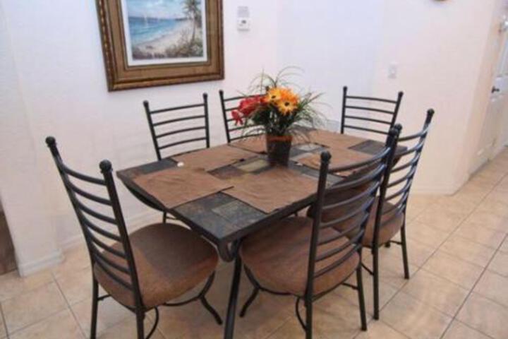 66 Andalusia House - thumb 4
